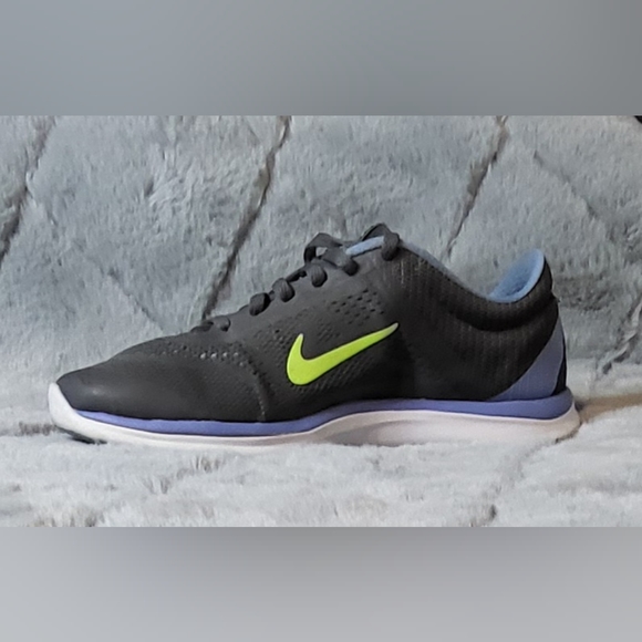 Nike In-Season TR 5 Training Running Grey/Blue Women 8 - Picture 4 of 8